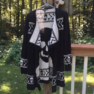 Hot Topic Band Skull Sweater